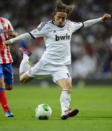 1996年的今天……维埃拉打进了他在阿森纳的首粒进球，剩下的故事就众所周知了